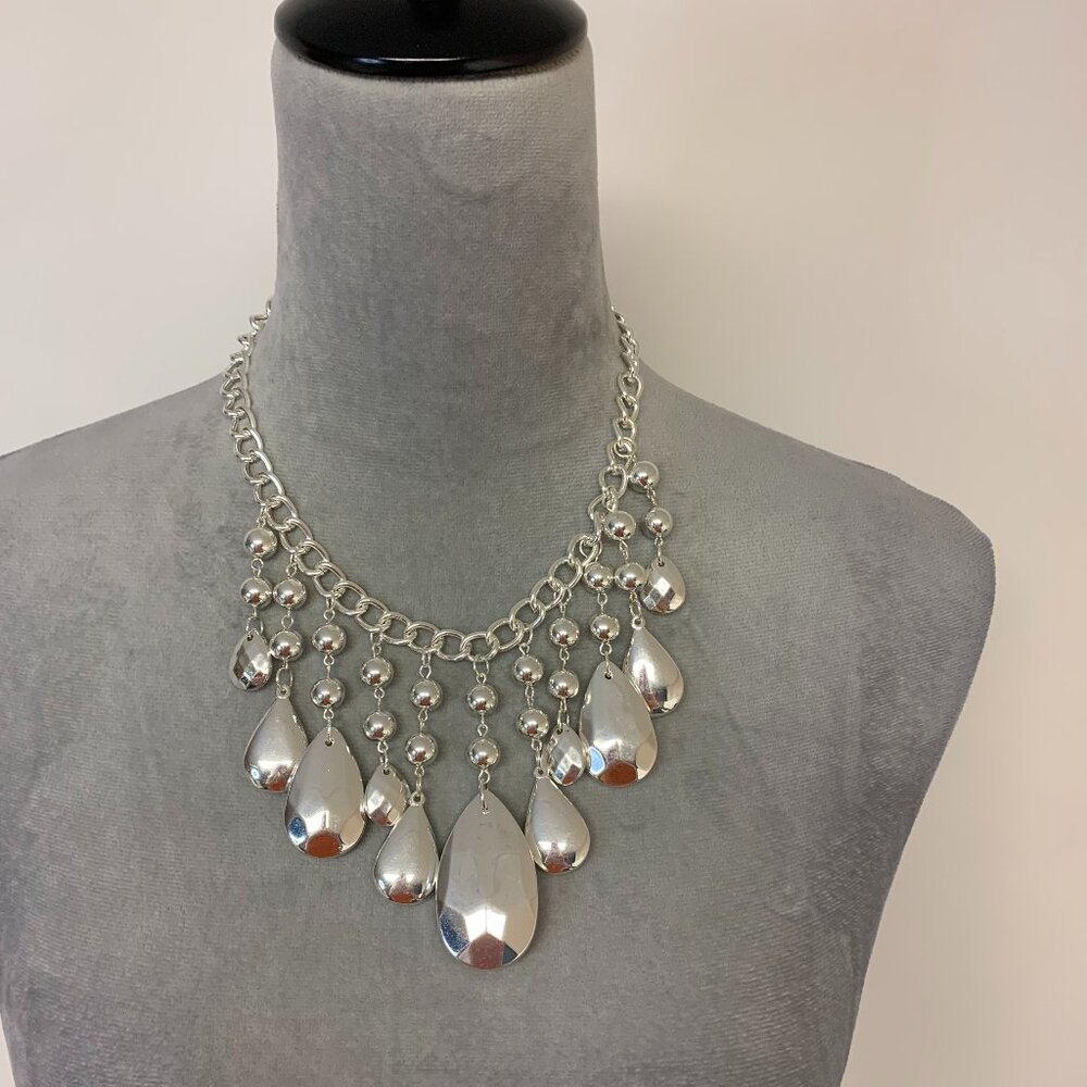 Charming Charlie Silver Tone Necklace & Earring Set Teardrop Beads NWT